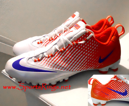 **SOLD**2011 UF Gators Football "Outback Bowl Championship" Nike Flywire Game Worn Auto'd Cleats