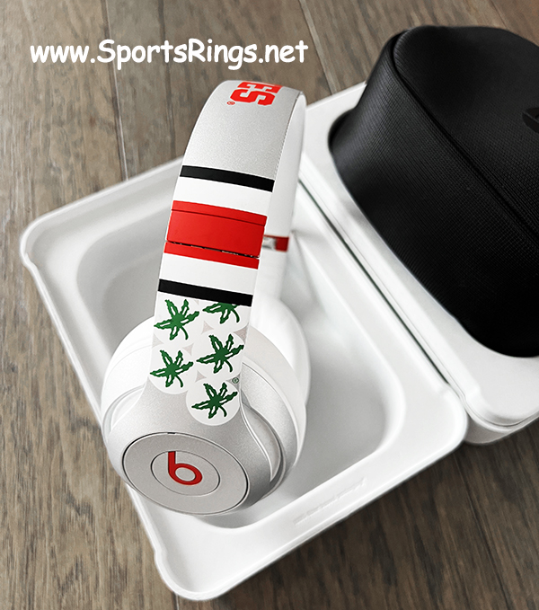 **AVAILABLE**2024 Ohio State Buckeyes Football Custom Player Team Issued Beats by Dre Studio Pro Bluetooth Wireless Headphones!! 